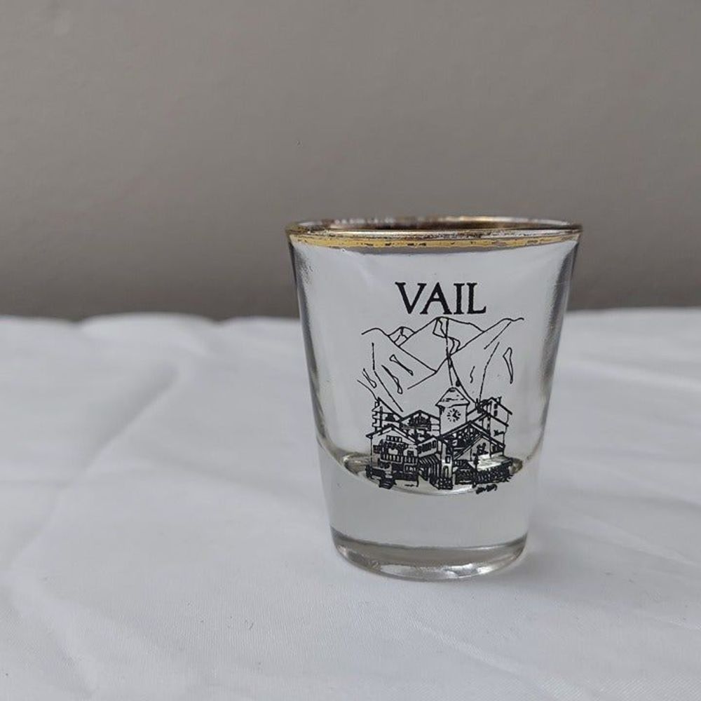 Vintage Vail Colorado Logo Ski Resort Gold Rim Shot Glass Souvenir VHTF Libbey